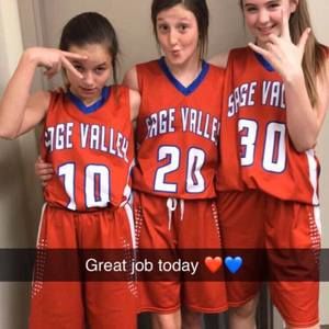 Meet your Posher, Amya